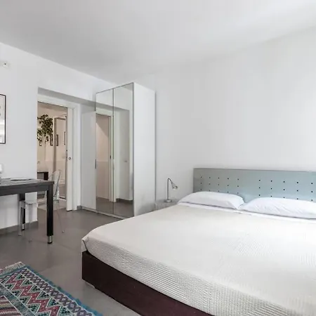 Appartamento Hospitalityrome Monti Leonina With Terrace Esterno foto